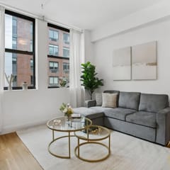 Renovated, Mint Condition 1BR - Elevator & Laundry