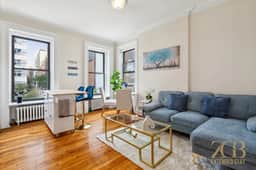 Sweet and Cozy 1BR in the Heart of the UES! - Image 3