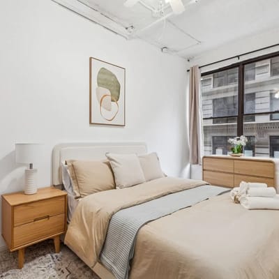 Loft-Style, Full Floor 3BR Flex4 with W/D, Chelsea