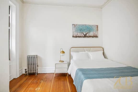 Beautiful 1-Bedroom in the Heart of the UES! - Image 5