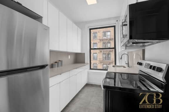 Sun Filled, Renovated 2BR Loft-like, Prime Chelsea