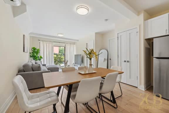 West Village, Renovated! 3BR/2BA Private Terrace 