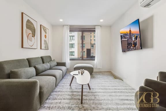 Modern & Mint 2BR Central Park, Laundry, Elevator - Image 1