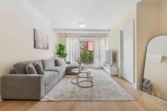 West Village, Renovated! 3BR/2BA Private Terrace - Image 1